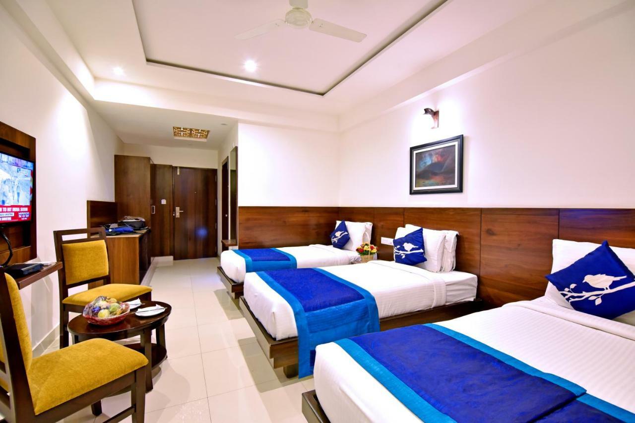 I V Sanctum Hotel Bangalore Eksteriør billede
