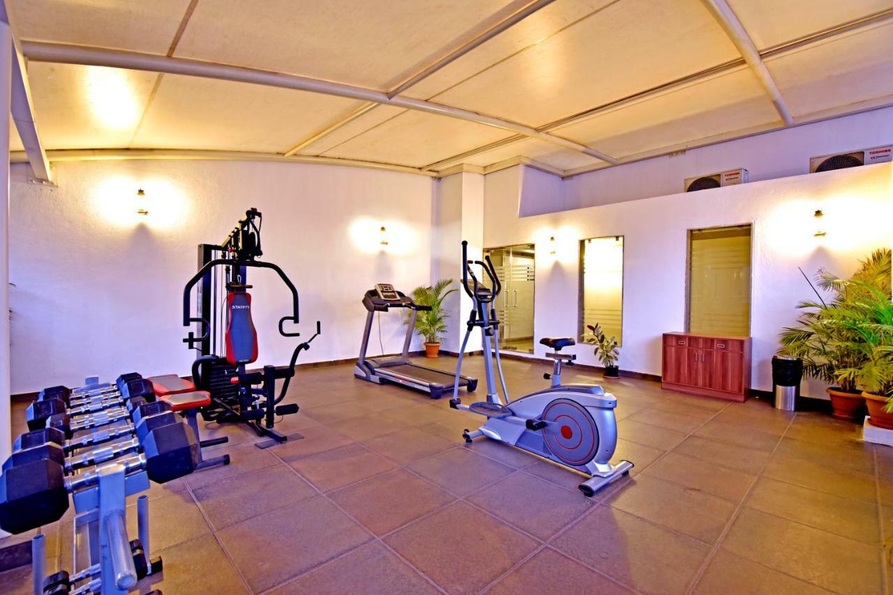 I V Sanctum Hotel Bangalore Eksteriør billede
